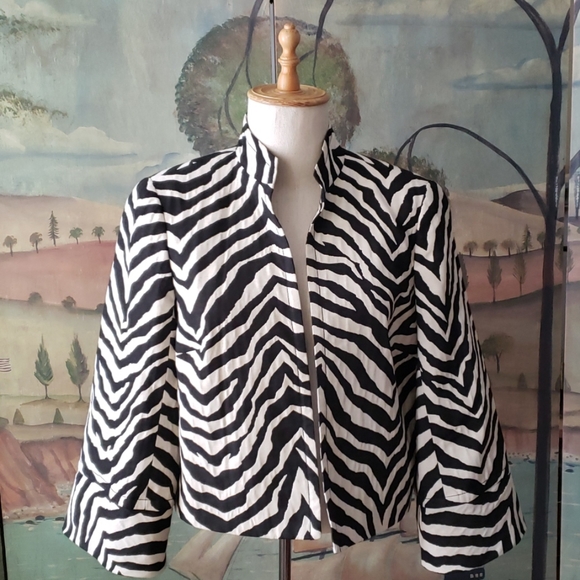 Trina Turk Jackets & Blazers - Trina Turk Zebra Print Cropped Jacket 6